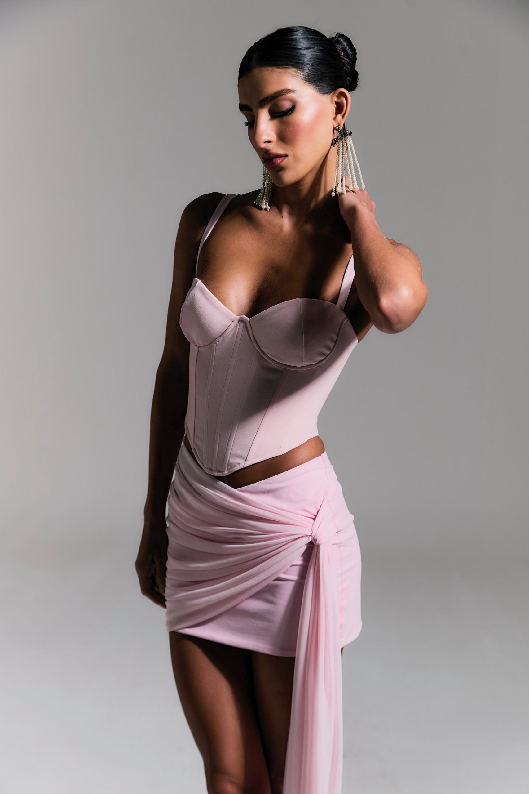 conjunto isabel feminino, conjunto sensual feminino, conjunto com recortes, conjunto elegante feminino, conjunto duas peças feminino, conjunto moderno feminino, conjunto noite feminino, conjunto fashion feminino, conjunto sofisticado feminino, conjunto Secret Confecções